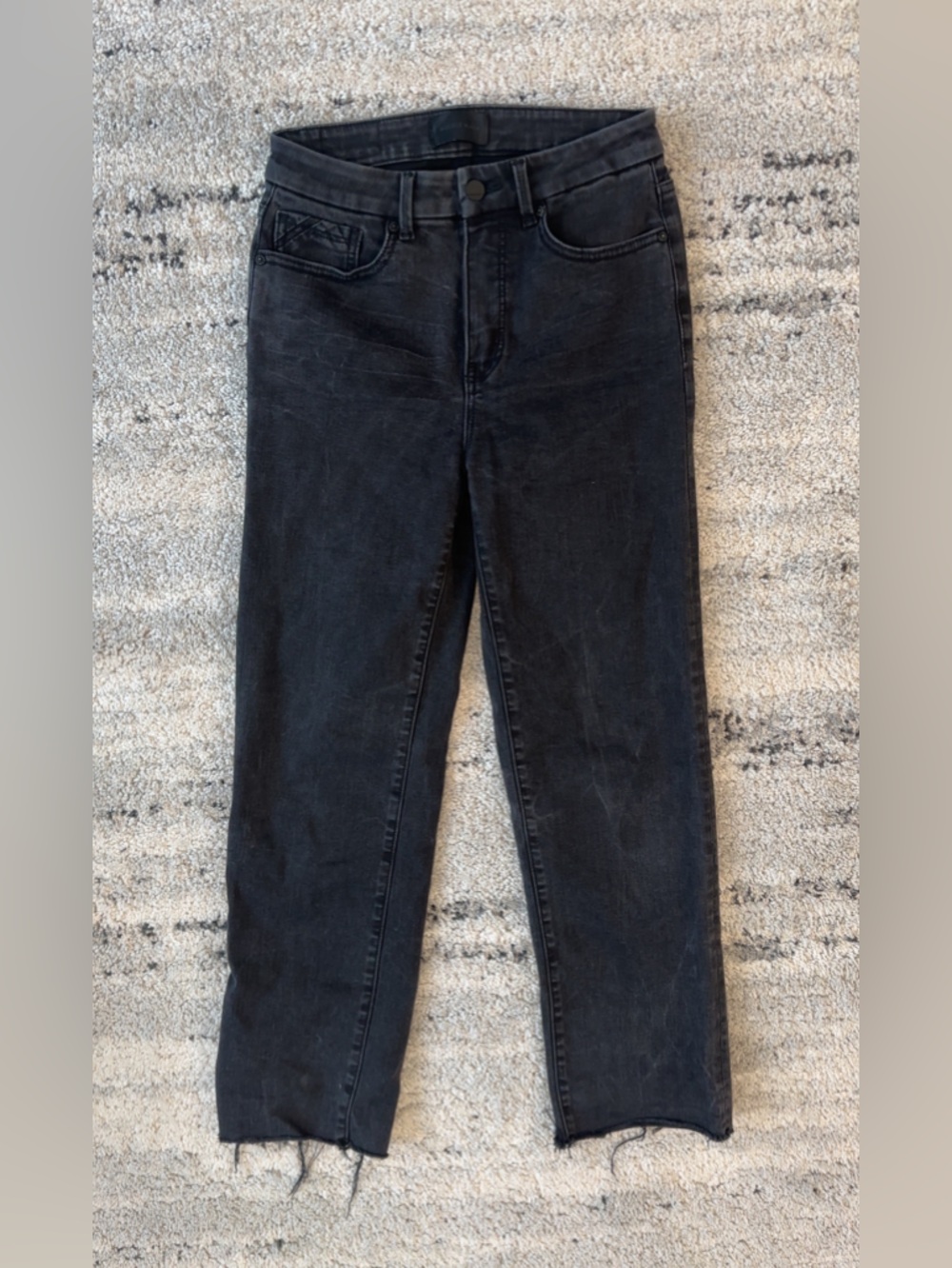 Buckle Black Cropped Jeans